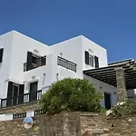 Vila To Pelagos