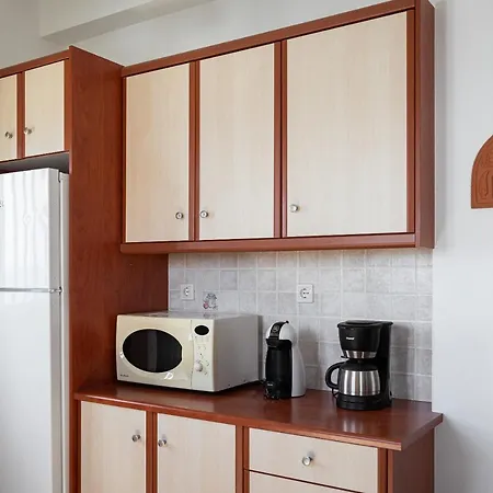 To Pelagos Άγιος Σώστης