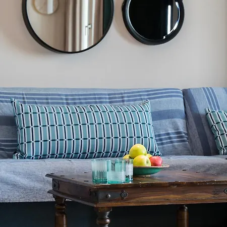 To Pelagos *