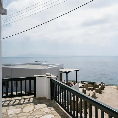 To Pelagos Άγιος Σώστης